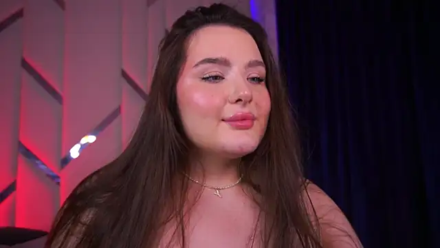 Snapshot of CuteAmberr chatting on March 7, 2025, 10:43 pm CuteAmberr online show from March 7, 2025, 10:43 pm