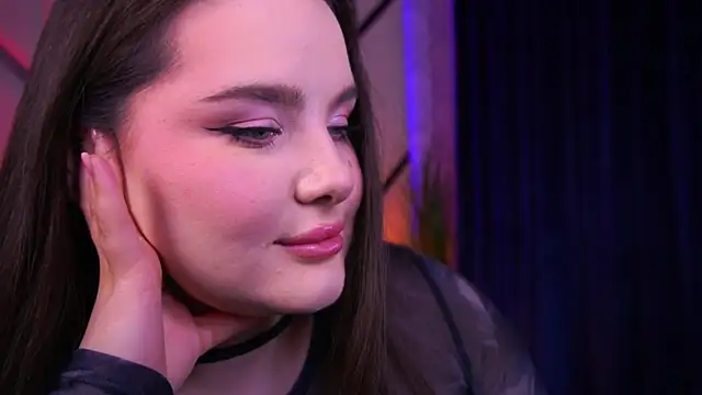 Snapshot of CuteAmberr chatting on March 20, 2025, 2:29 am CuteAmberr online show from March 20, 2025, 2:29 am