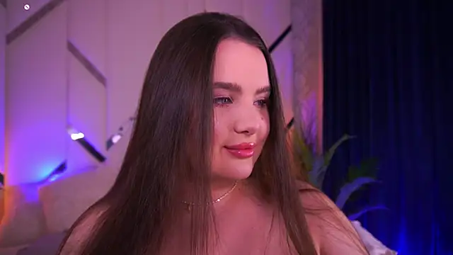 Snapshot of CuteAmberr chatting on November 6, 2025, 12:25 am CuteAmberr online show from November 6, 2025, 12:25 am