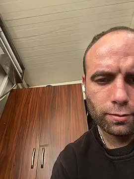 mustican422 online show from January 12, 2025, 9:19 am