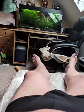 Mariomario0565 online show from September 21, 2025, 10:31 am