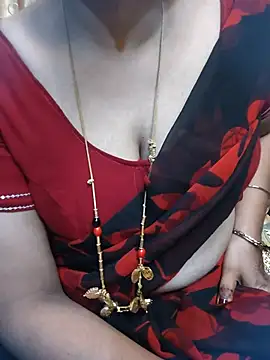 Snapshot of tuttifrutti17 chatting on May 30, 2026, 5:51 pm tuttifrutti17 online show from May 30, 2026, 5:51 pm