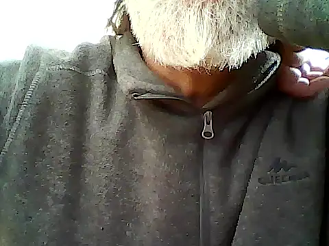 xcimeru online show from February 6, 2026, 2:24 pm