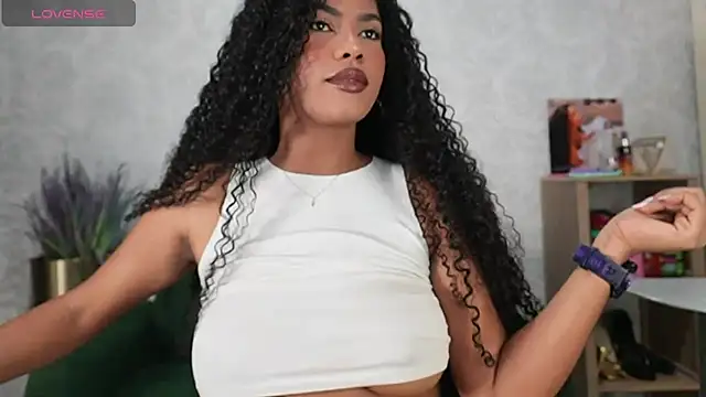 HOTBLACKANDWHITE2 online show from April 9, 2026, 3:51 pm