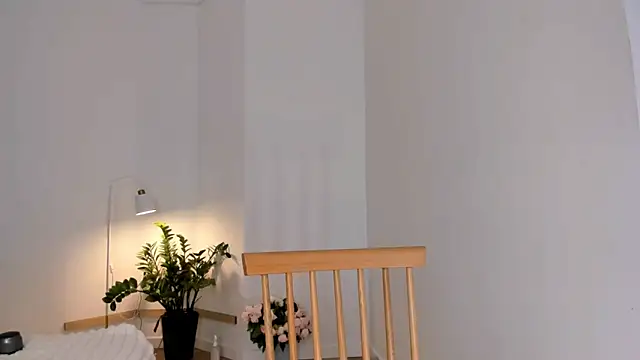 kawaii mia online show from October 16, 2025, 3:48 am