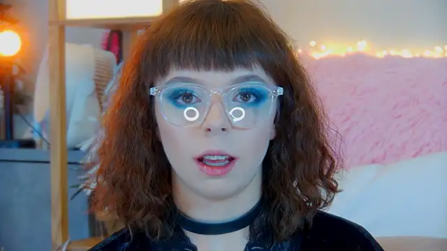 ElisabethDavis online show from November 25, 2025, 3:23 pm