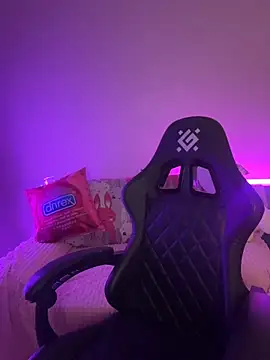 Your insomniya online show from November 8, 2025, 10:13 pm