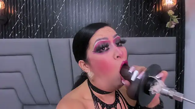 Angie Will online show from December 1, 2025, 9:15 pm