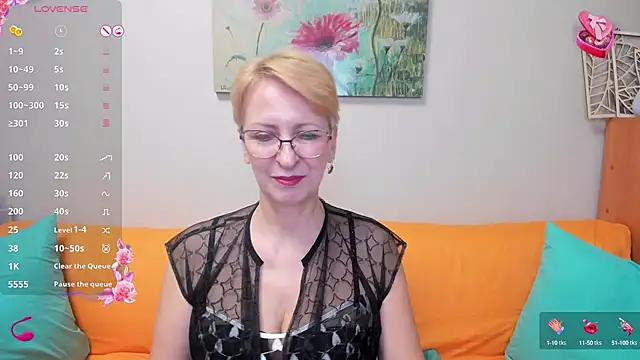 Snapshot of iamyourdream89 chatting on March 19, 2025, 2:35 pm iamyourdream89 online show from March 19, 2025, 2:35 pm