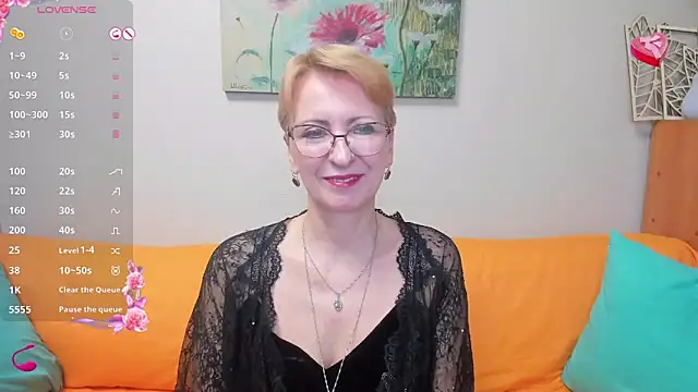 Snapshot of iamyourdream89 chatting on March 20, 2025, 3:58 pm iamyourdream89 online show from March 20, 2025, 3:58 pm