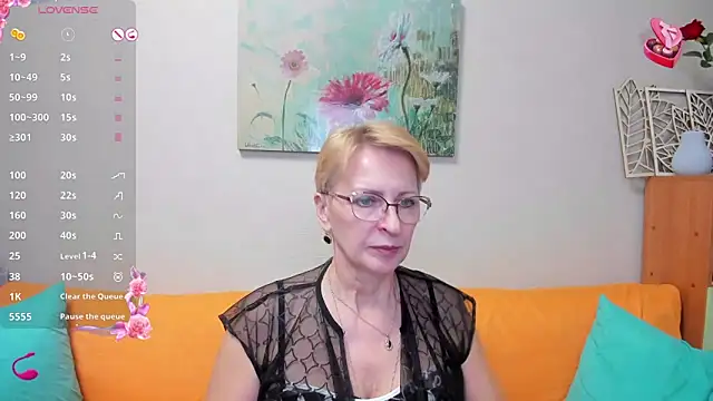 Snapshot of iamyourdream89 chatting on March 19, 2025, 6:34 pm iamyourdream89 online show from March 19, 2025, 6:34 pm