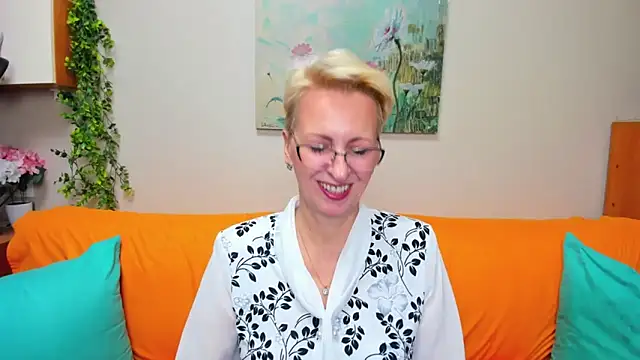 Snapshot of iamyourdream89 chatting on November 21, 2025, 3:22 pm iamyourdream89 online show from November 21, 2025, 3:22 pm