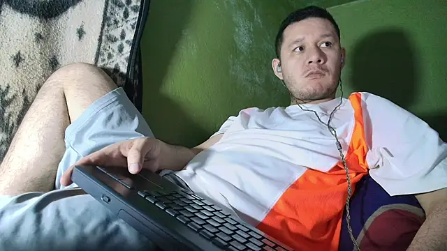 sweet cock28 online show from October 28, 2025, 3:29 am