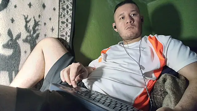 sweet cock28 online show from June 6, 2026, 3:23 am