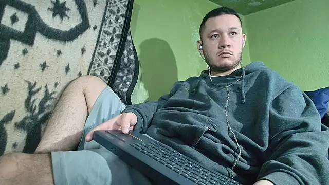 sweet cock28 online show from October 9, 2025, 3:34 pm