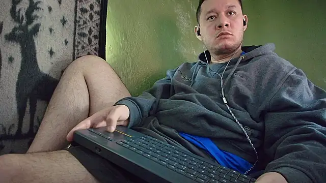 sweet cock28 online show from February 26, 2026, 3:45 pm