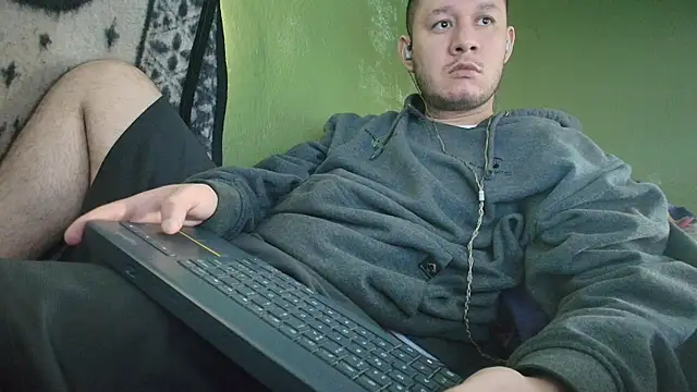 sweet cock28 online show from November 18, 2025, 3:26 pm