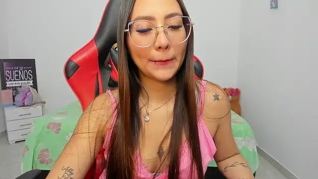 Snapshot of Sweet_Coral_ chatting on February 7, 2026, 6:10 am Sweet Coral online show from February 7, 2026, 6:10 am