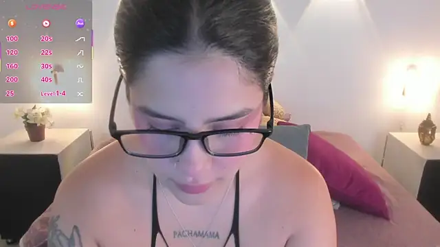 natassha1 online show from November 22, 2025, 10:47 am