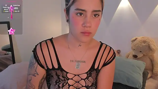 natassha1 online show from March 1, 2025, 1:29 pm