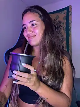 fenixgre online show from September 23, 2025, 9:44 pm