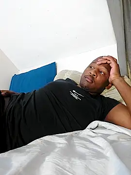  MAC24k online show from October 5, 2025, 6:42 pm