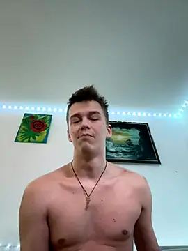 Snapshot of Toyjungee chatting on October 20, 2025, 9:54 am Toyjungee online show from October 20, 2025, 9:54 am