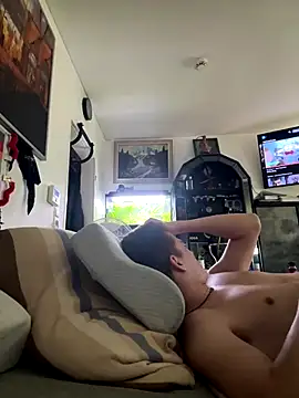 Snapshot of Toyjungee chatting on November 5, 2025, 10:40 am Toyjungee online show from November 5, 2025, 10:40 am