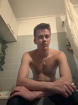 Snapshot of Toyjungee chatting on October 7, 2025, 9:16 pm Toyjungee online show from October 7, 2025, 9:16 pm