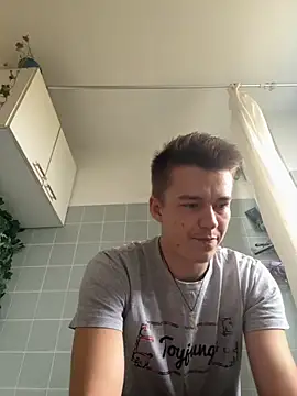 Snapshot of Toyjungee chatting on October 13, 2025, 12:29 pm Toyjungee online show from October 13, 2025, 12:29 pm