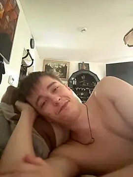 Snapshot of Toyjungee chatting on November 13, 2025, 9:35 am Toyjungee online show from November 13, 2025, 9:35 am