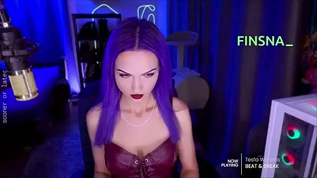 ml milana online show from October 21, 2025, 4:50 pm