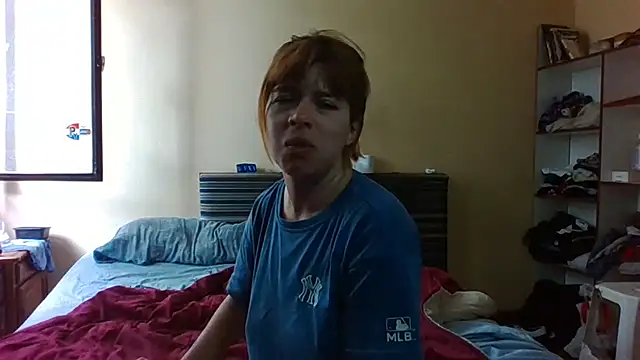 Snapshot of Carlafoxxx chatting on January 7, 2026, 6:24 pm Carlafoxxx online show from January 7, 2026, 6:24 pm