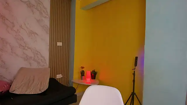 Megan blue7 online show from September 14, 2025, 2:39 pm