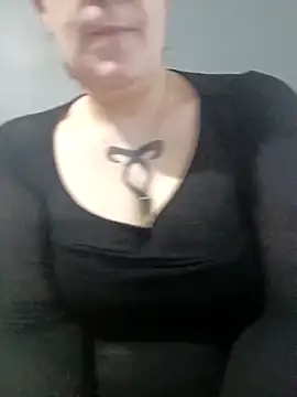 Lolabeluccia xh  online show from March 13, 2026, 7:57 am