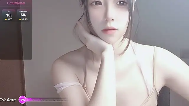 VaerySaenz online show from September 12, 2025, 1:50 am