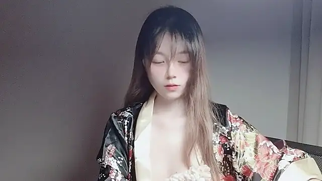 VaerySaenz online show from March 13, 2025, 11:19 am