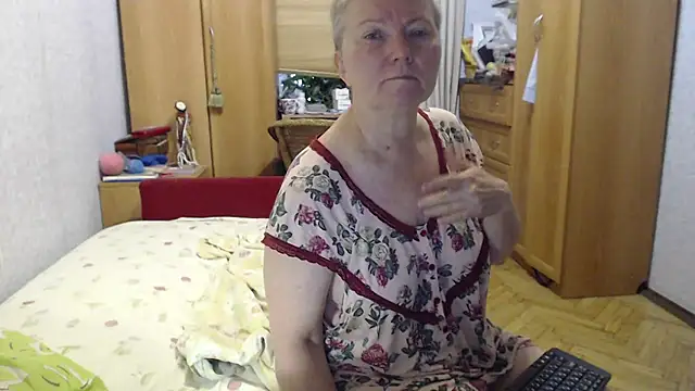 zarinafonliberman online show from September 19, 2025, 6:06 am