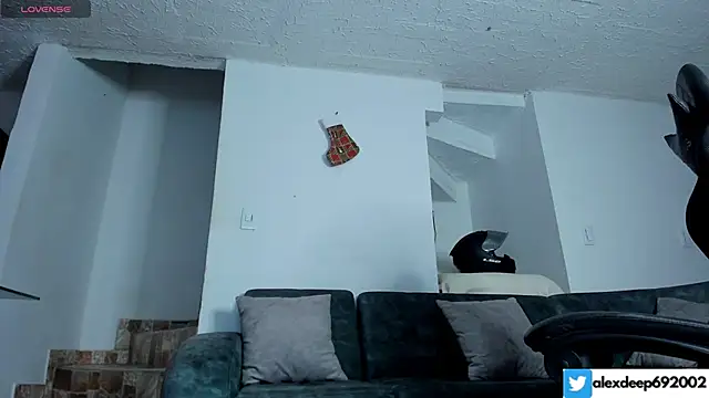 Snapshot of _heracles_ chatting on December 4, 2024, 5:32 am heracles online show from December 4, 2024, 5:32 am