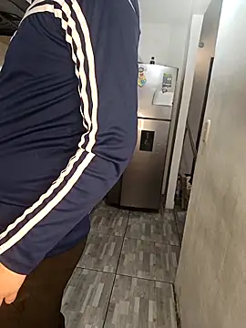 catire2323 online show from March 9, 2025, 1:59 pm