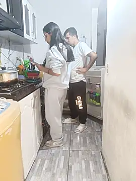 catire2323 online show from April 7, 2026, 1:07 am