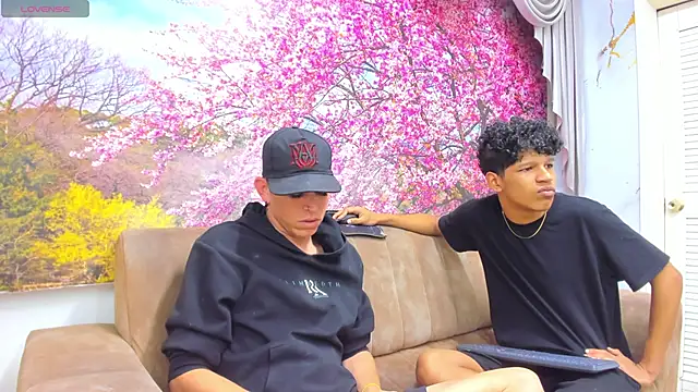 BvlgarVoyss online show from November 16, 2025, 6:34 pm