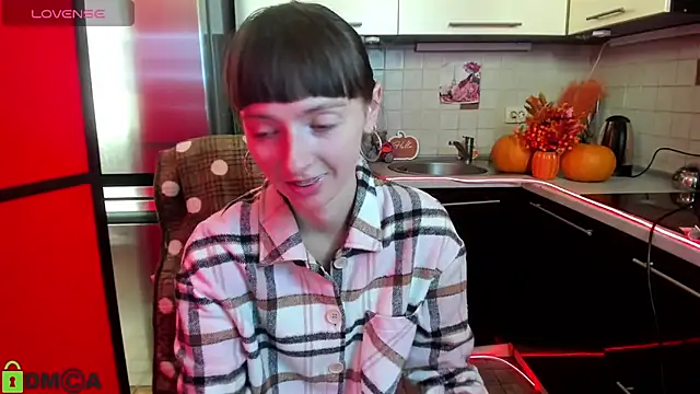 TayanaJons online show from September 26, 2025, 7:04 am