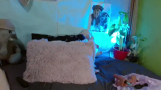 IM MAYA online show from September 9, 2025, 11:30 am