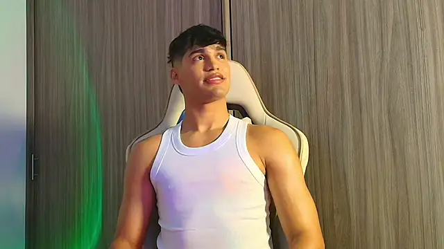 Jimmy Leeh  online show from November 16, 2025, 3:55 am