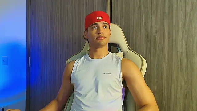 Jimmy Leeh  online show from November 11, 2025, 4:51 am