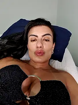 Snapshot of ise_mahh chatting on February 20, 2025, 10:26 pm ise mahh online show from February 20, 2025, 10:26 pm