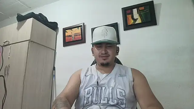 myke andrade online show from November 6, 2025, 1:09 am