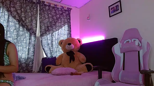 Dakota bumm online show from September 18, 2025, 8:45 pm