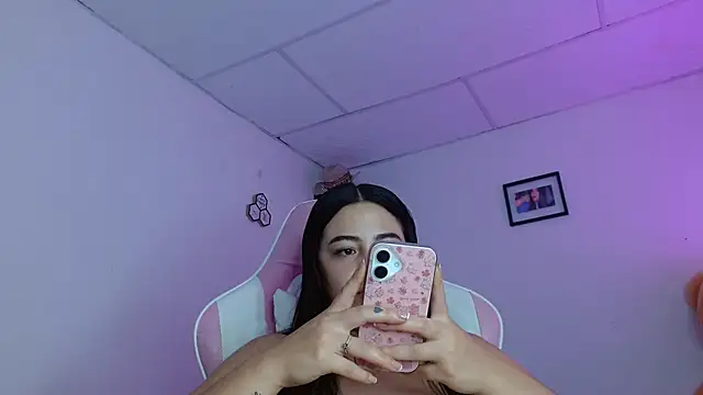 Dakota bumm online show from November 25, 2025, 4:18 pm